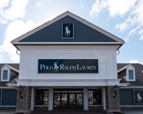 woodbury commons polo ralph lauren.